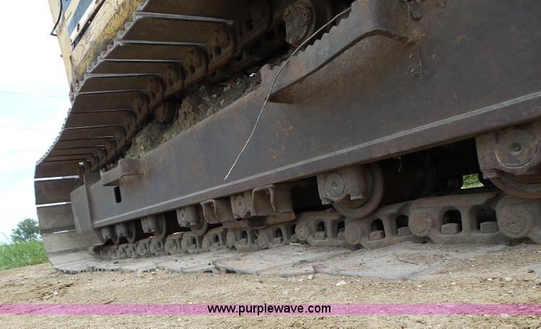 image for item L6228 1994 Caterpillar 320L excavator