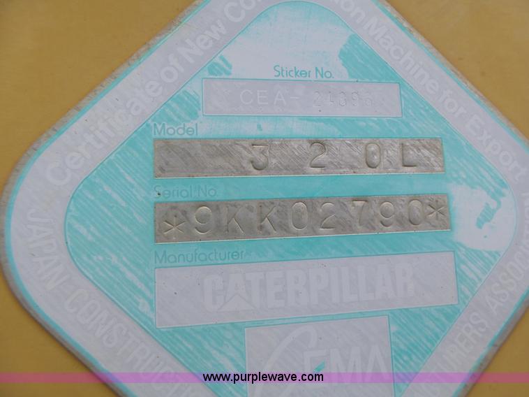 image for item L6228 1994 Caterpillar 320L excavator