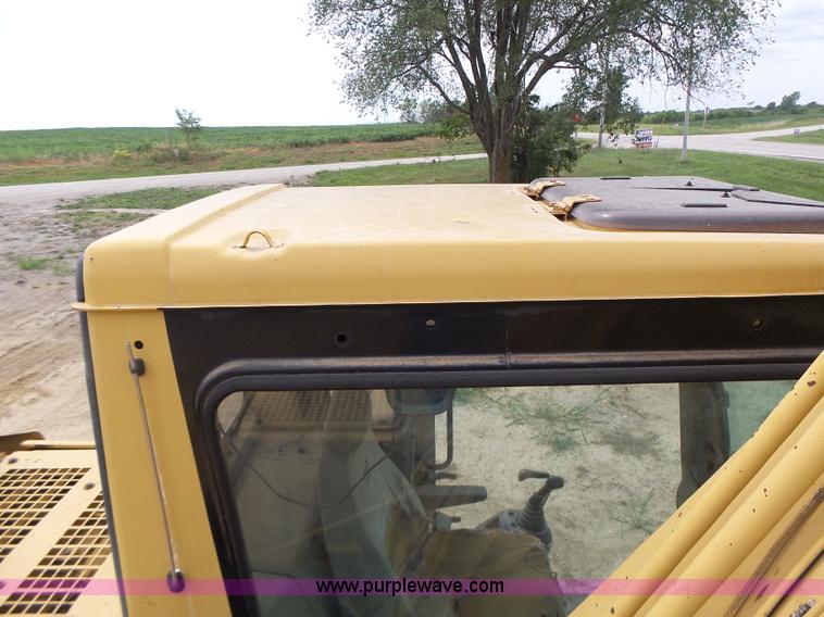 image for item L6228 1994 Caterpillar 320L excavator