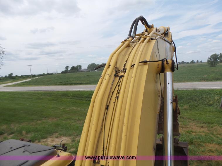 image for item L6228 1994 Caterpillar 320L excavator