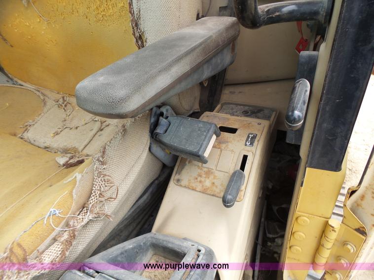 image for item L6228 1994 Caterpillar 320L excavator