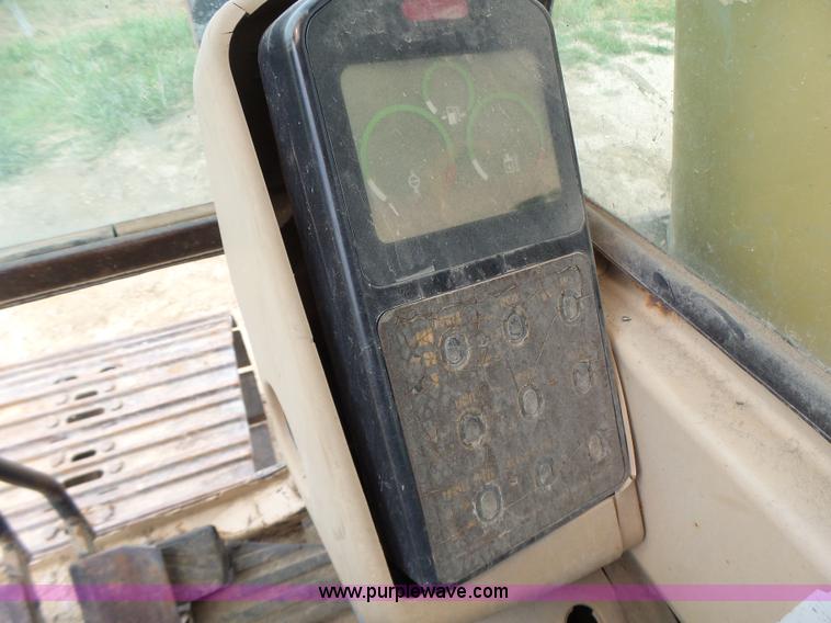 image for item L6228 1994 Caterpillar 320L excavator