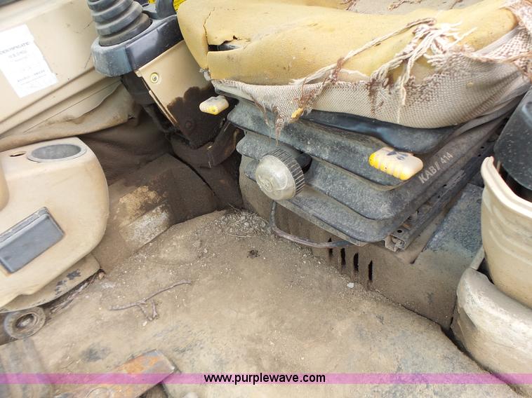 image for item L6228 1994 Caterpillar 320L excavator