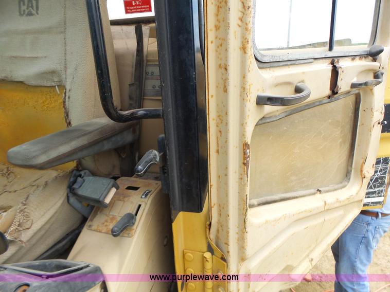 image for item L6228 1994 Caterpillar 320L excavator