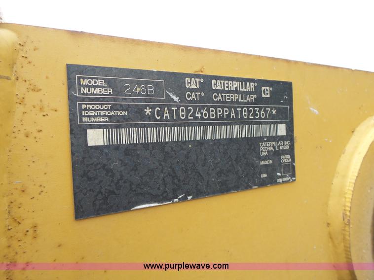 image for item L6229 2005 Caterpillar 246B skid steer