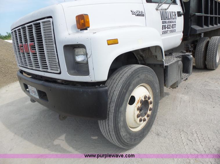 image for item L6236 1994 GMC TopKick dump truck