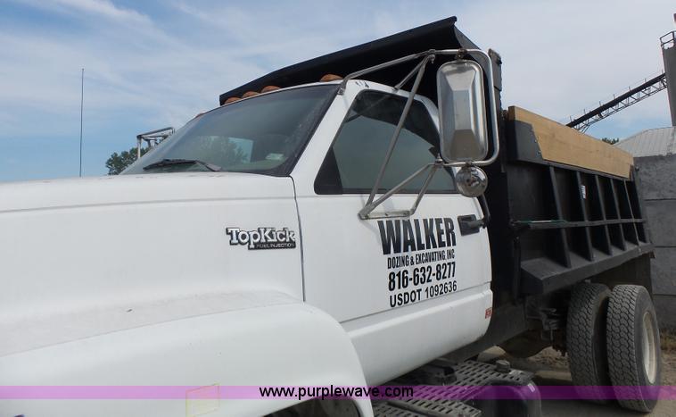 image for item L6236 1994 GMC TopKick dump truck
