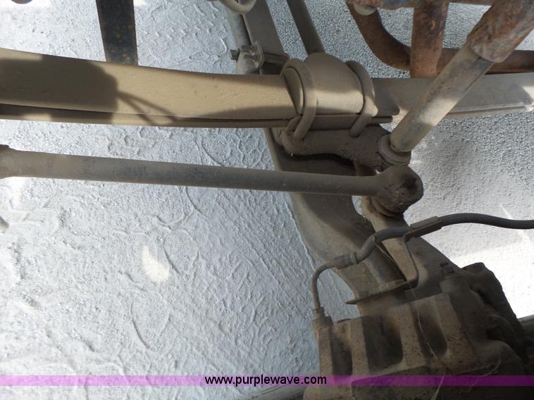 image for item L6236 1994 GMC TopKick dump truck