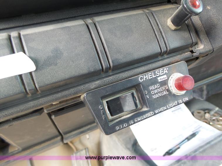 image for item L6236 1994 GMC TopKick dump truck