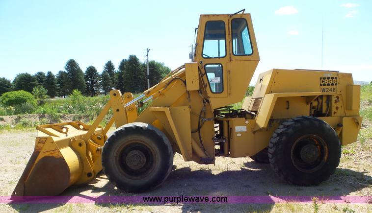image for item L6833 1974 Case W24B wheel loader