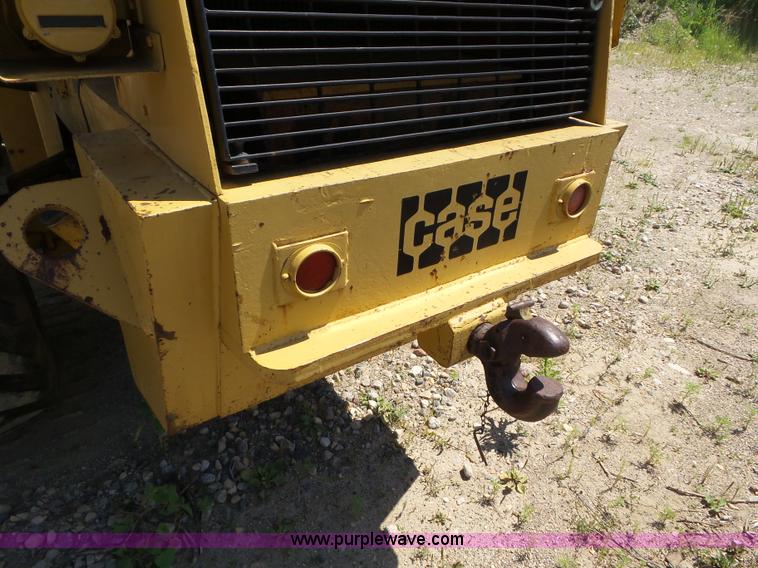 image for item L6833 1974 Case W24B wheel loader