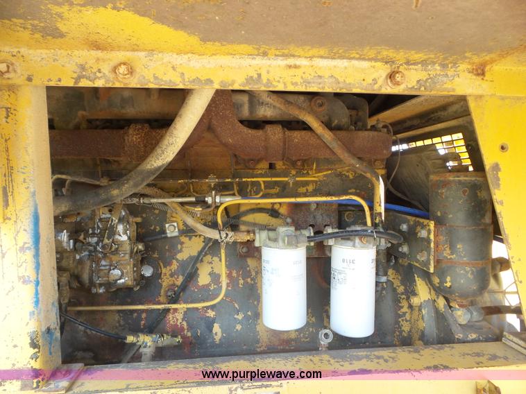 image for item L6833 1974 Case W24B wheel loader