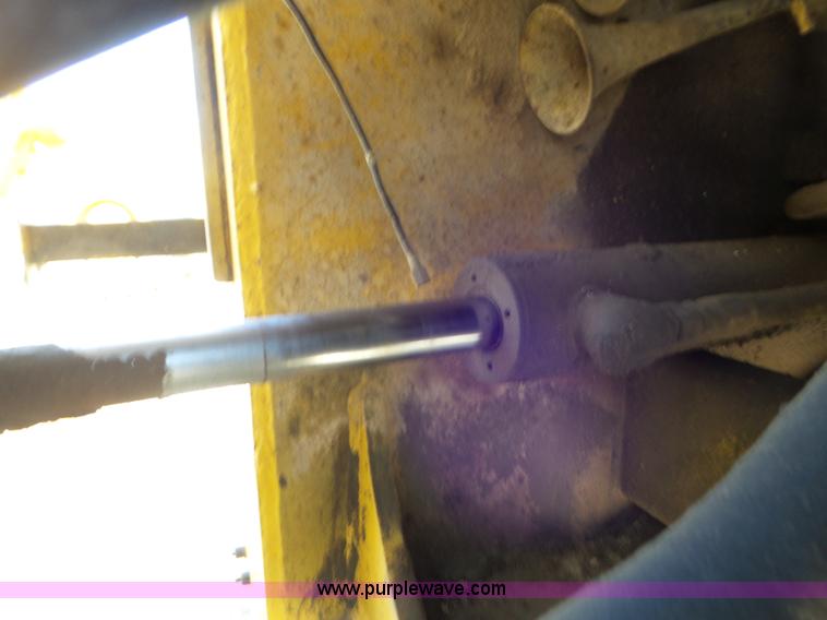 image for item L6833 1974 Case W24B wheel loader