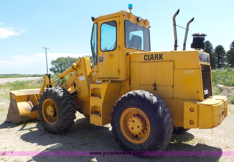 image for item L6834 1981 Clark 55C CU wheel loader