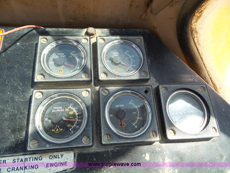 image for item L6834 1981 Clark 55C CU wheel loader