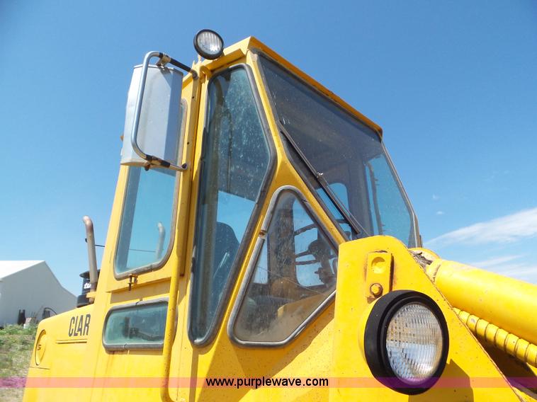 image for item L6834 1981 Clark 55C CU wheel loader