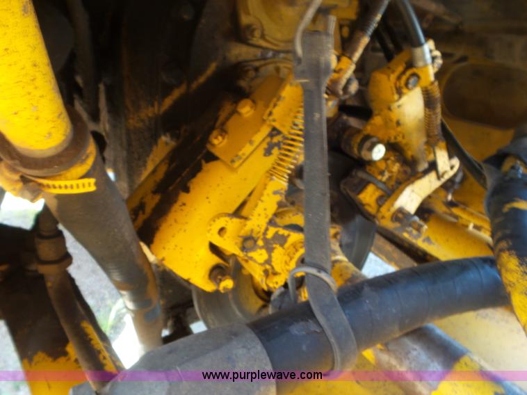 image for item L6834 1981 Clark 55C CU wheel loader