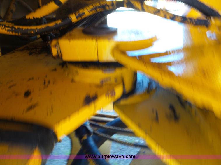 image for item L6834 1981 Clark 55C CU wheel loader