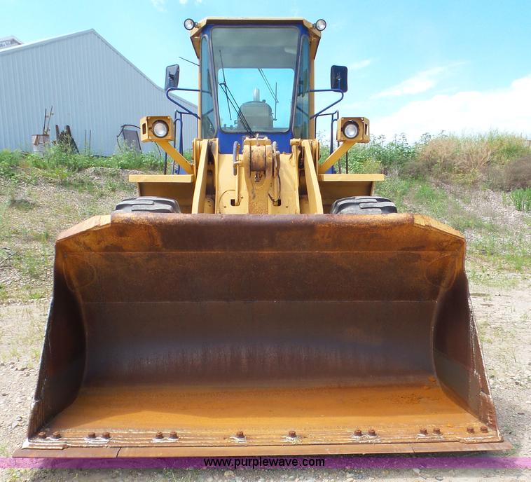 image for item L6835 1986 Komatsu WA350-1 wheel loader