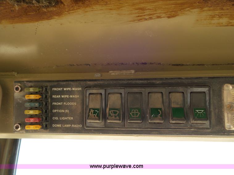 image for item L6835 1986 Komatsu WA350-1 wheel loader