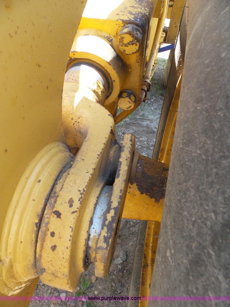 image for item L6835 1986 Komatsu WA350-1 wheel loader