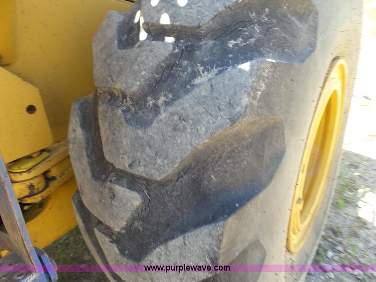 image for item L6835 1986 Komatsu WA350-1 wheel loader