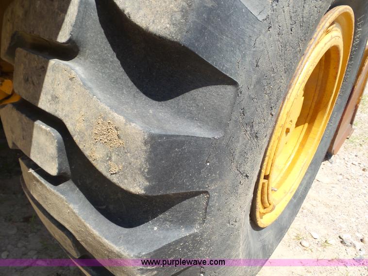 image for item L6835 1986 Komatsu WA350-1 wheel loader