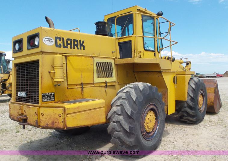 image for item L6836 Clark 125C wheel loader