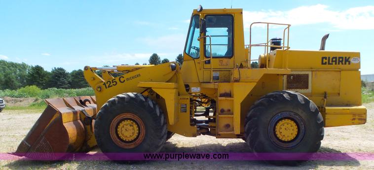 image for item L6836 Clark 125C wheel loader