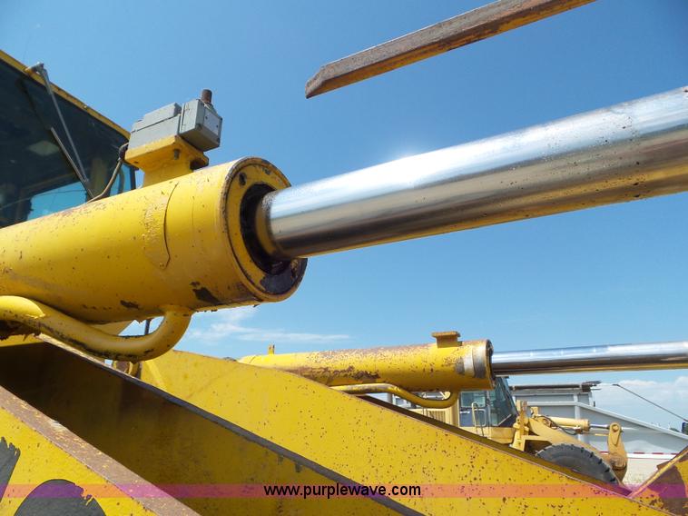 image for item L6836 Clark 125C wheel loader