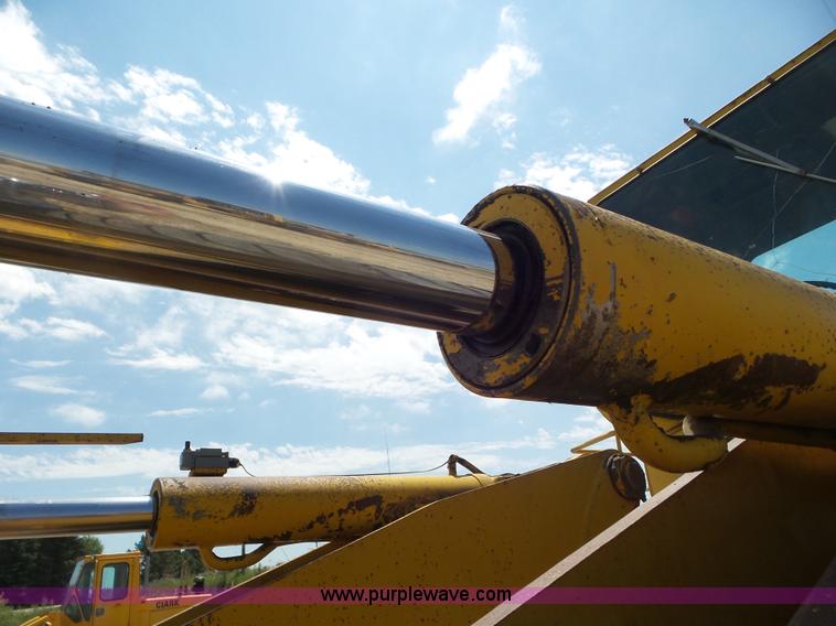 image for item L6836 Clark 125C wheel loader