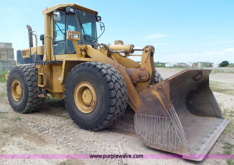 image for item L6838 1995 Komatsu WA450-2 wheel loader
