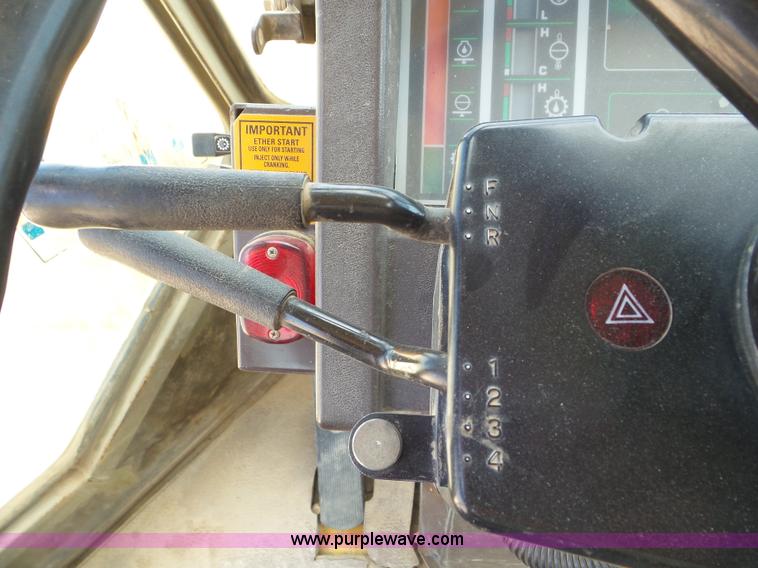 image for item L6838 1995 Komatsu WA450-2 wheel loader