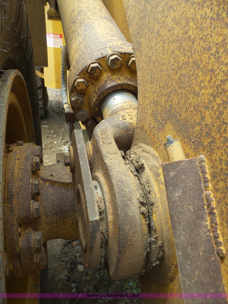 image for item L6838 1995 Komatsu WA450-2 wheel loader