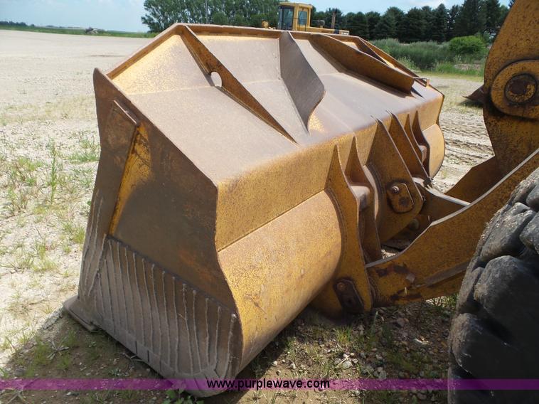 image for item L6838 1995 Komatsu WA450-2 wheel loader