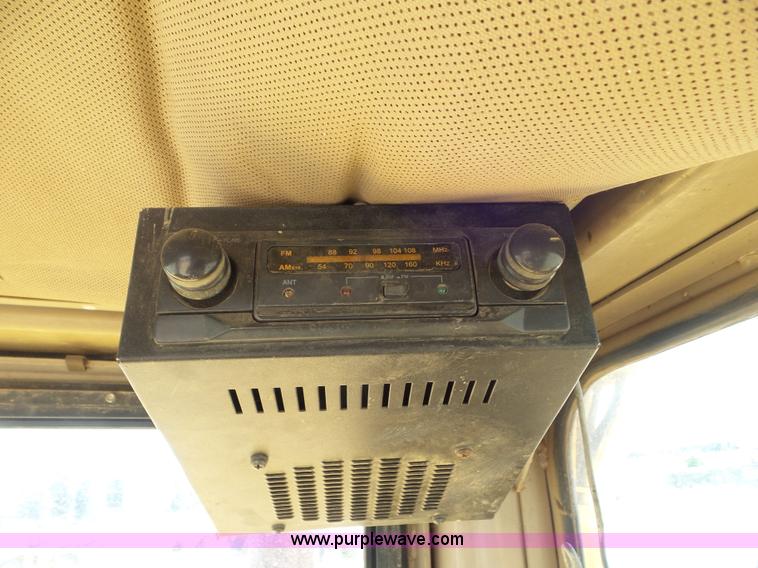 image for item L6839 1995 John Deere 762B elevating scraper