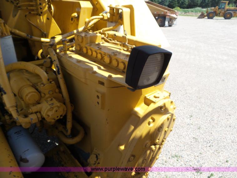 image for item L6839 1995 John Deere 762B elevating scraper