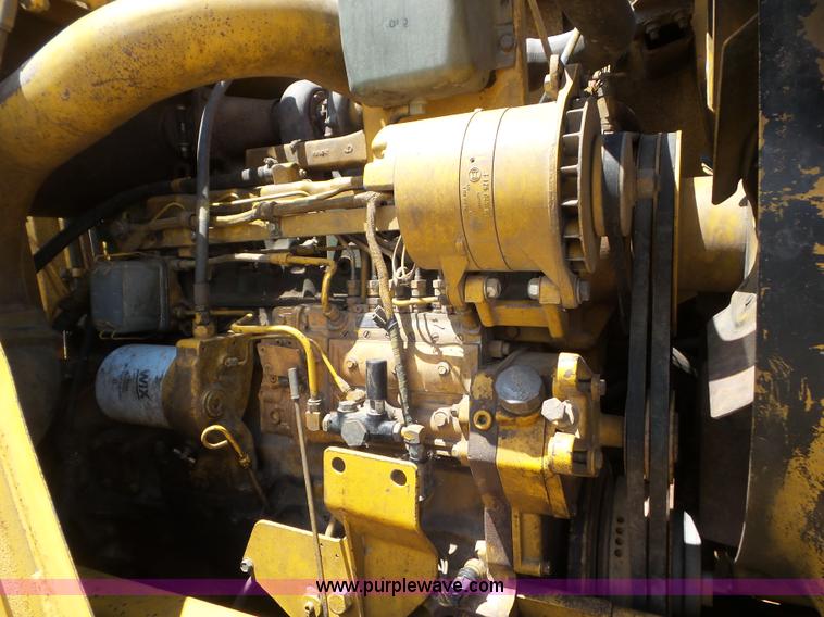 image for item L6839 1995 John Deere 762B elevating scraper