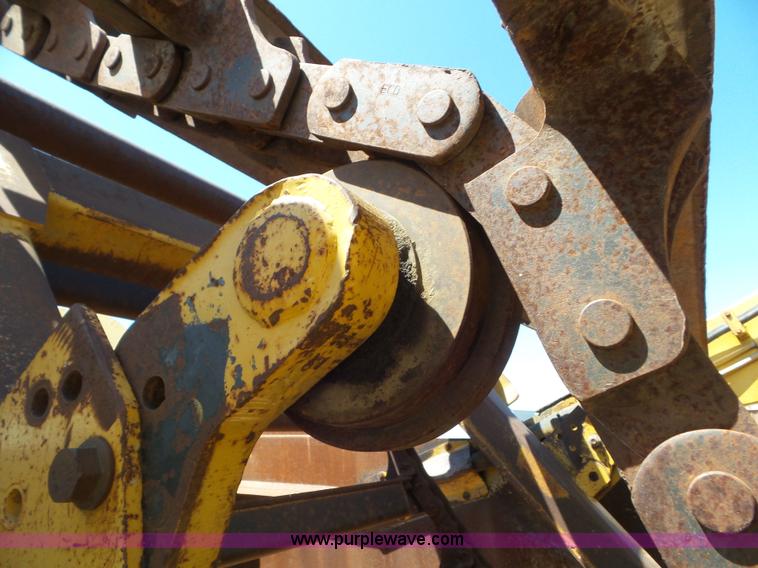 image for item L6839 1995 John Deere 762B elevating scraper