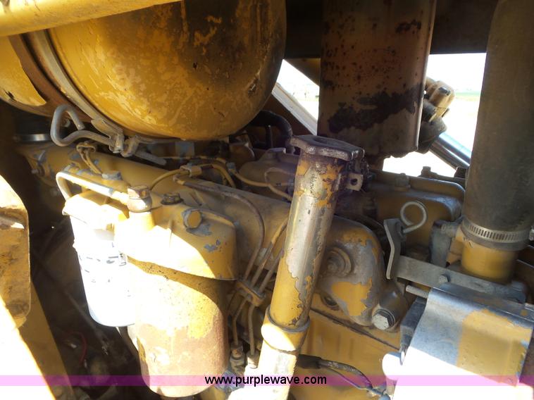 image for item L6840 1987 Fiat-Allis FL10C track loader