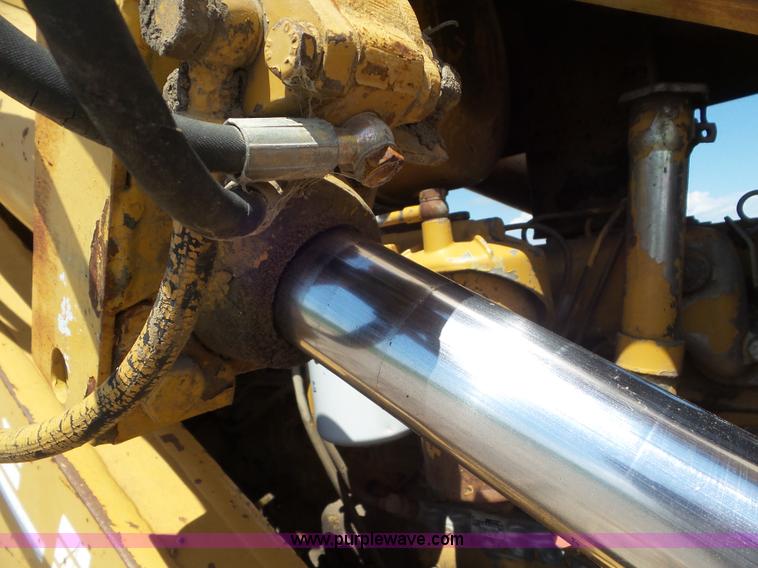 image for item L6840 1987 Fiat-Allis FL10C track loader