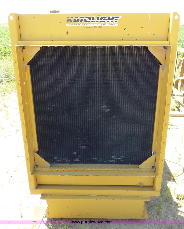 image for item L6841 1999 Katolight D250FRZ4 generator
