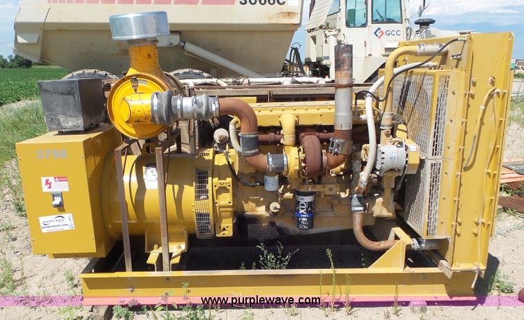 image for item L6841 1999 Katolight D250FRZ4 generator