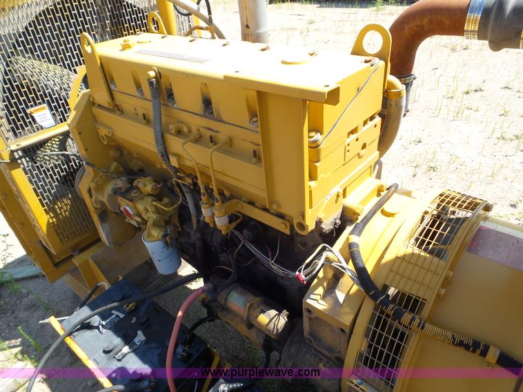 image for item L6841 1999 Katolight D250FRZ4 generator