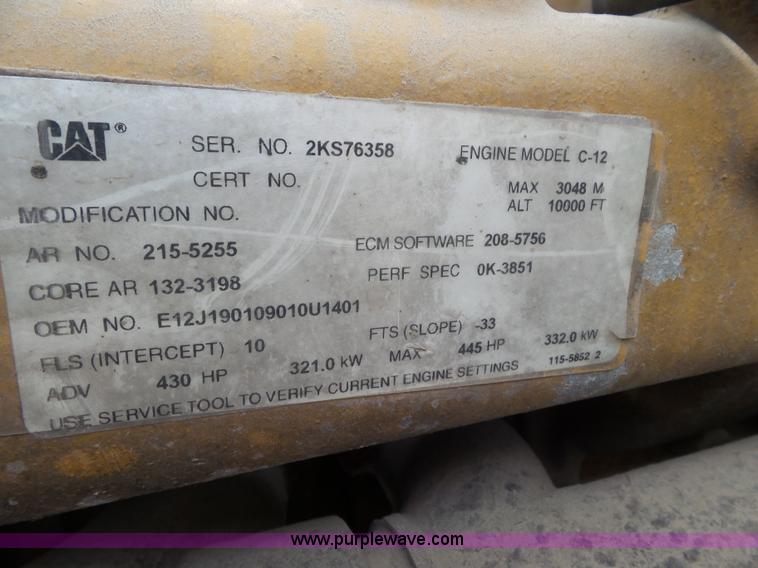 image for item L6846 2002 Peterbilt 378 semi truck