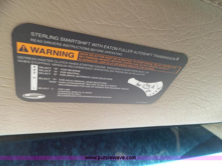 image for item L6849 2007 Sterling L9500 semi truck