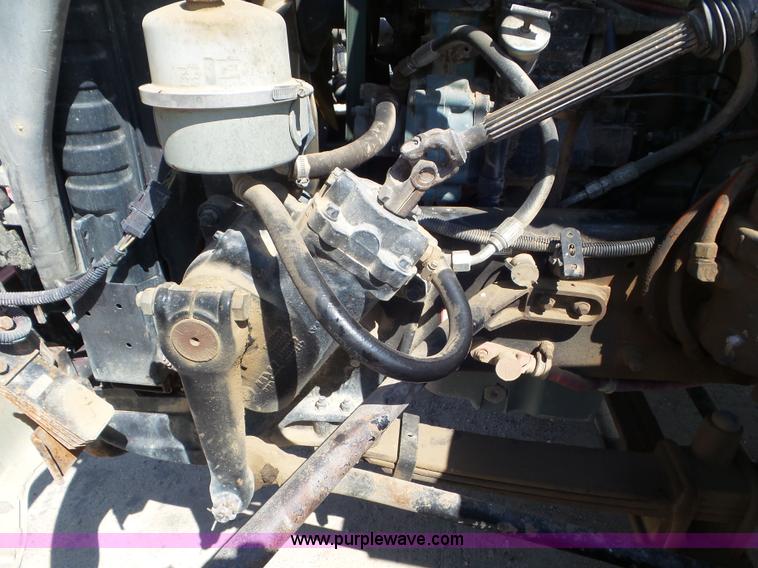 image for item L6849 2007 Sterling L9500 semi truck