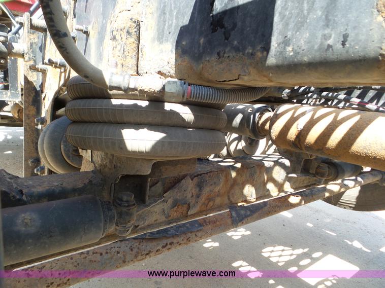 image for item L6849 2007 Sterling L9500 semi truck