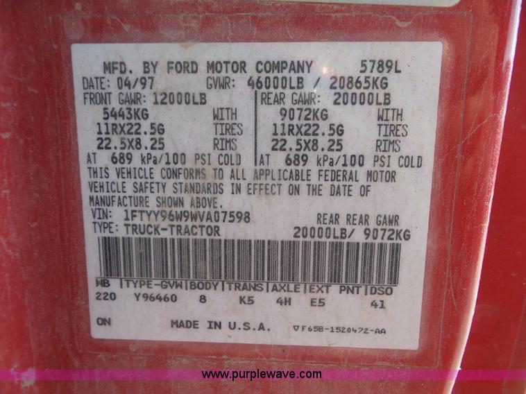 image for item L6851 1998 Ford AT9513 Aeromax 113 dump truck