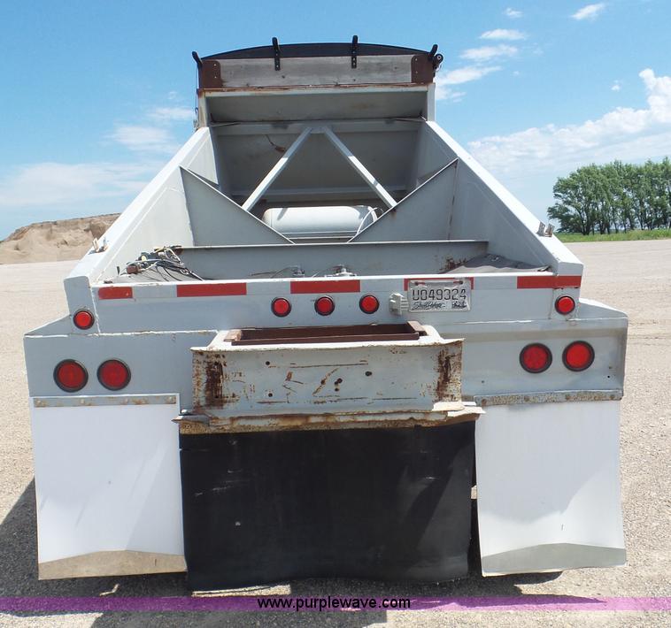 image for item L6853 1995 Trail Blazer bottom dump trailer